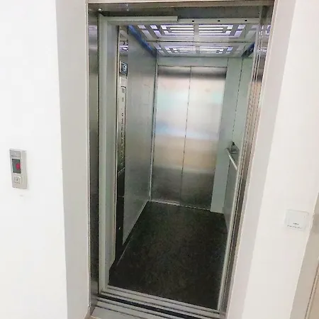 Aa 4 Apartman *